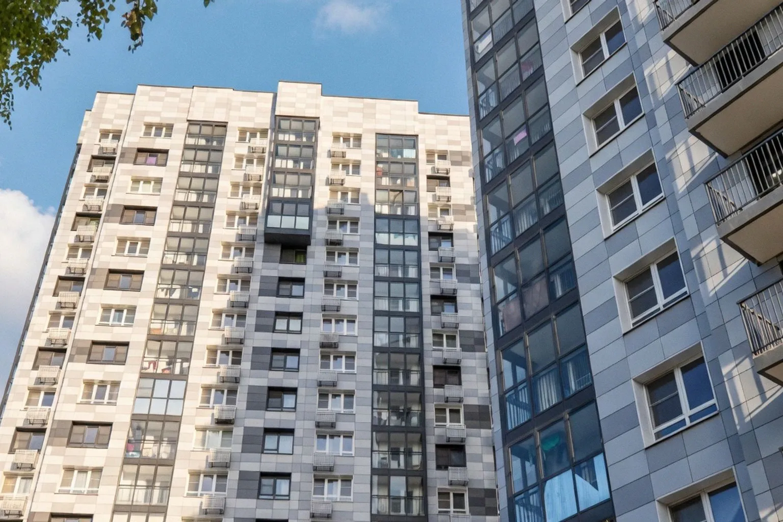 В Москве жители более 1,3 тыс старых домов получили квартиры по реновации